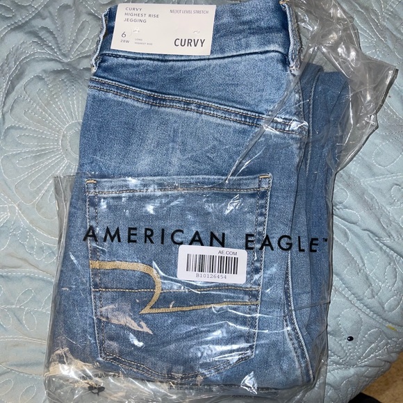 American Eagle Blue high rise jeans - Picture 1 of 9